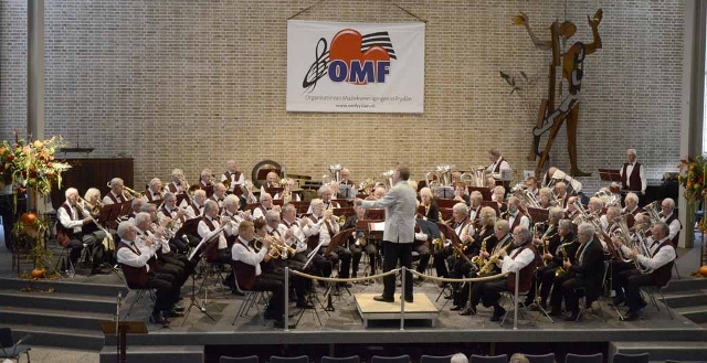 27. 4. v 19.00 hod Dechový orchestr Frysk Seniorenorkest (Nizozemí)