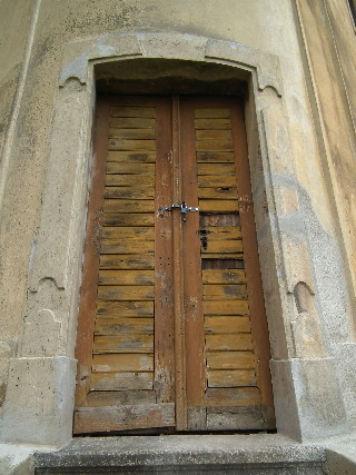 10. – 14. 05. 2011 Oprava kamenného ostění dveří